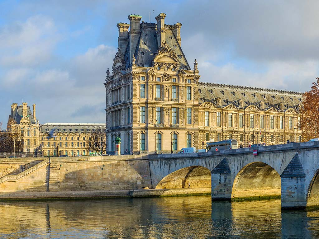 Seine River Cruise Pont-Royal Louvre Paris - Paris Tickets