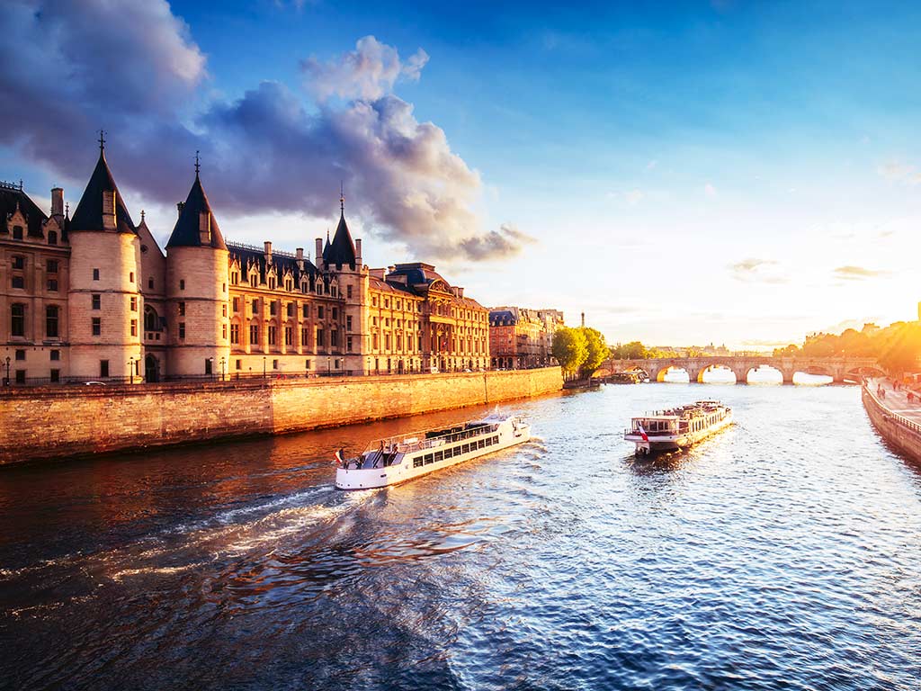 paris seine river sightseeing cruise - Paris Tickets
