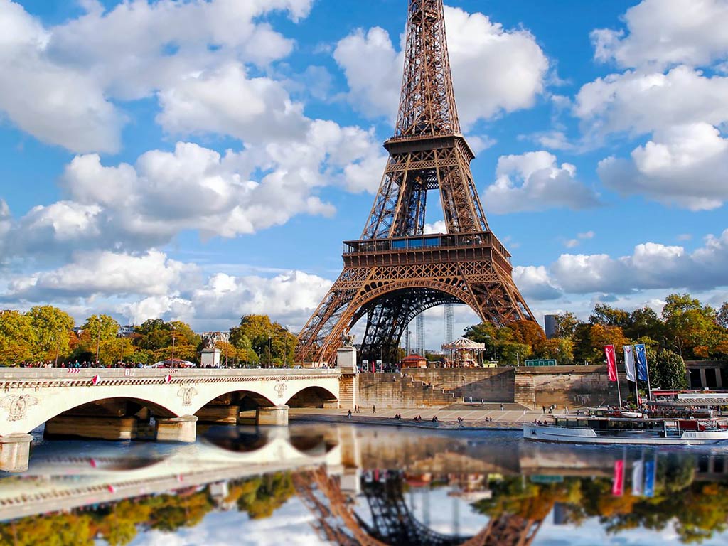 paris seine river cruise from the eiffel tower - Paris Tickets
